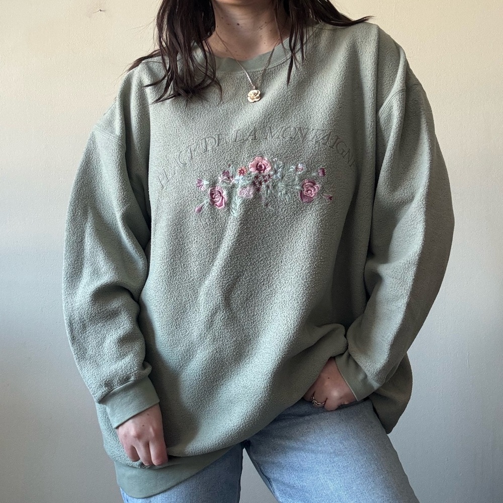 Sage Green Floral Embroidered Pullover Sweatshirt